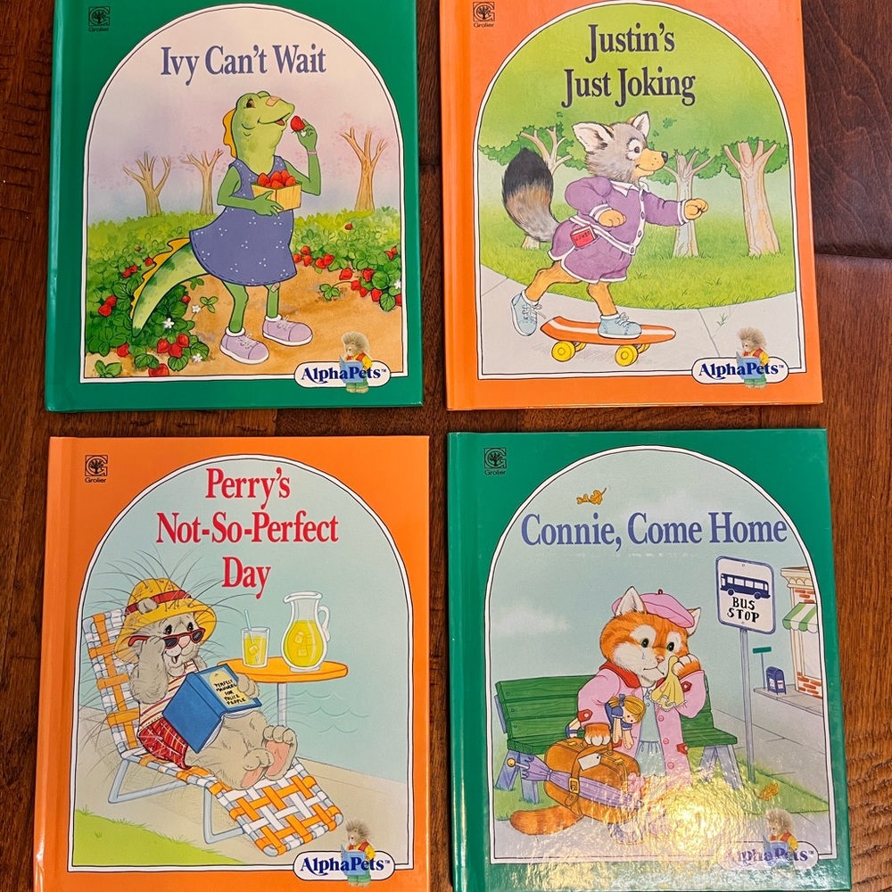 Kids Book Set - Green, Orange Covers
